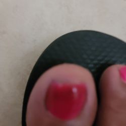 Bliss Nail & Spa - Chip on the toe, we just got home