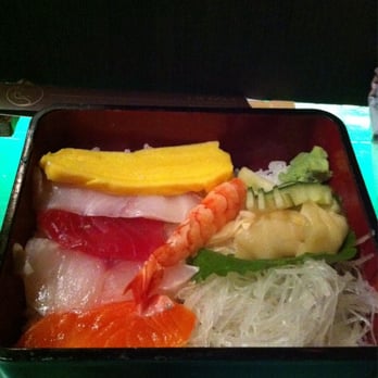 Dozo - Chirashi sushi - Japanese Near Me - London, XGL