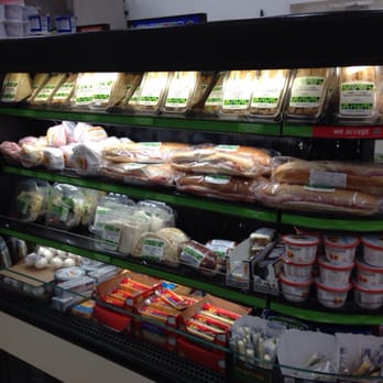 7-Eleven - a display of food in a grocery store - Convenience Stores Near Me - Miami Beach, Florida 7-Eleven - a display of food in a grocery store - Convenience Stores Near Me - Miami Beach, Florida