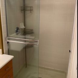 Shower before photo Shower before photo