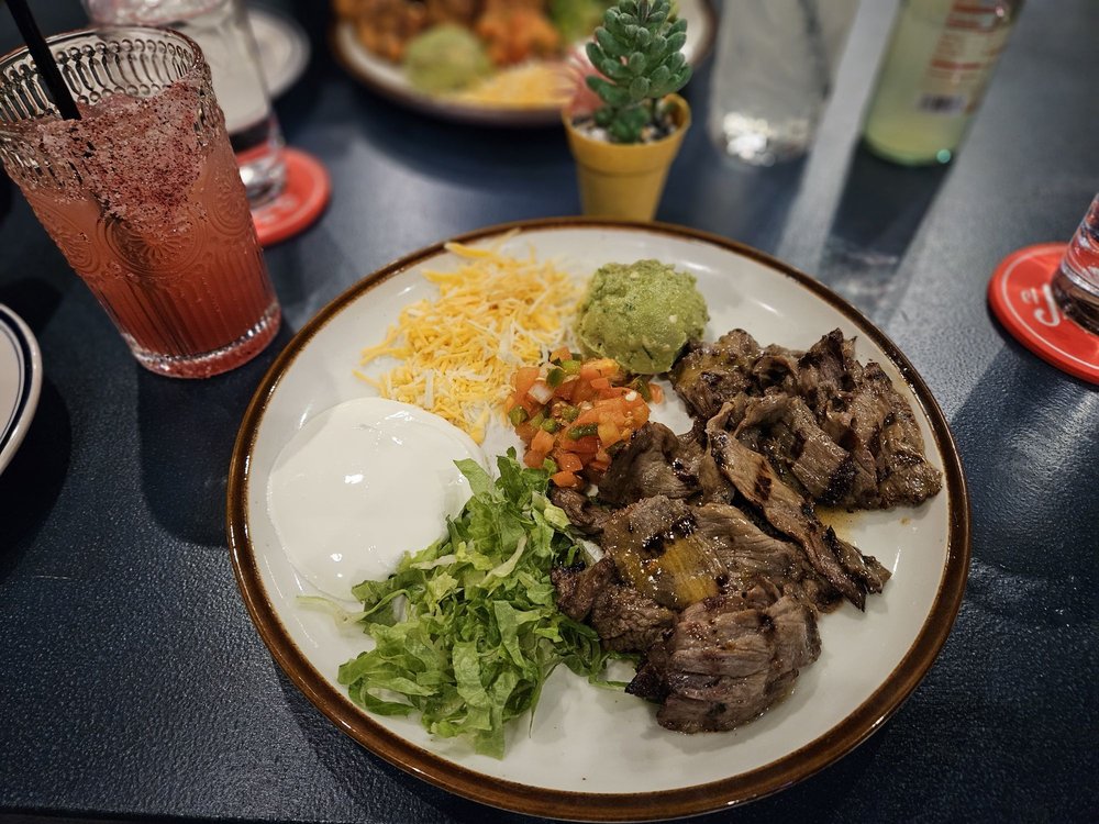 Arzola’s Fajitas & Margaritas