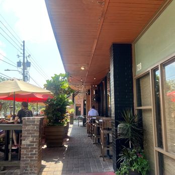 Santiago's Bodega - Outside seating - Tapas Bars Near Me - Orlando, Florida Santiago's Bodega - Outside seating - Tapas Bars Near Me - Orlando, Florida