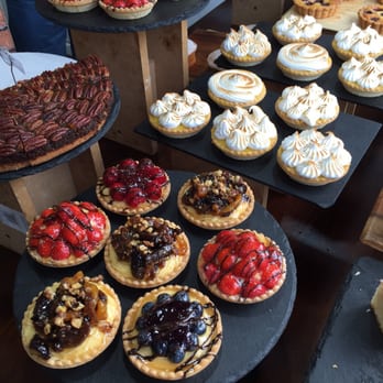 La Table Des Saveurs - Cafes Near Me - London, XGL La Table Des Saveurs - Cafes Near Me - London, XGL