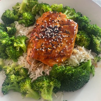 Big Pink - Salmon Teriyaki - Pizza Near Me - Miami Beach, Florida Big Pink - Salmon Teriyaki - Pizza Near Me - Miami Beach, Florida