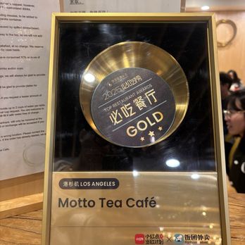 Motto Tea Cafe - Desserts Near Me - Pasadena, California