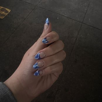 Ruchki da Nozhki - Nail Salons Near Me - Brooklyn, New York