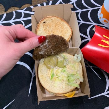 McDonald's - Big Mac - Burgers Near Me - Charlotte, North Carolina McDonald's - Big Mac - Burgers Near Me - Charlotte, North Carolina