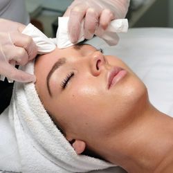 Naturale Beauty Salon