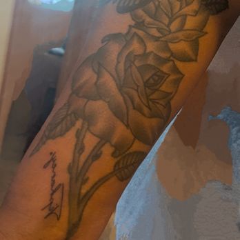 Rockin Tattoos - rose and Butterfly...Artfully mastered! by Andrew - Tattoo Near Me - Eagan, Minnesota Rockin Tattoos - rose and Butterfly...Artfully mastered! by Andrew - Tattoo Near Me - Eagan, Minnesota