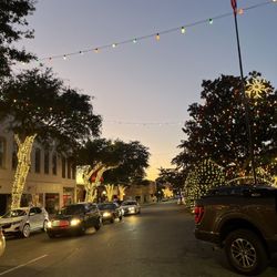 Copper Penny Grill - Forest City - The street view was beautiful