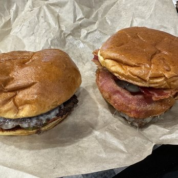 MAXEY’S STORE Updated March 2025 11 Photos & 12 Reviews 3867 Old