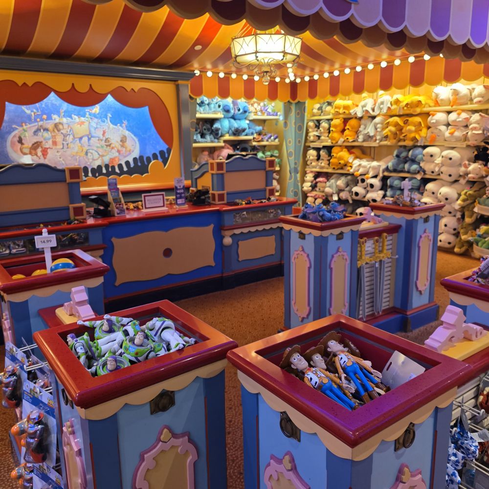 Big Top Toys - Big Top Toys - Toy Stores Near Me - Anaheim, California