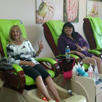 Star Nails - Nail Salons Near Me - Oakhurst, California Star Nails - Nail Salons Near Me - Oakhurst, California