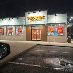 Popeyes Louisiana Kitchen - Outside
