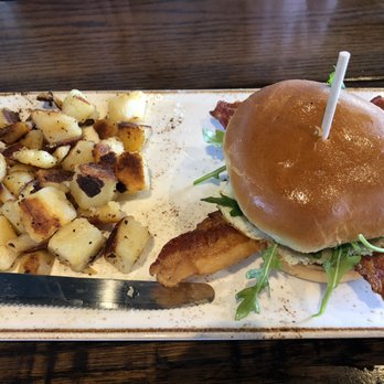 First Watch - Breakfast & Brunch Near Me - St. Charles, Missouri