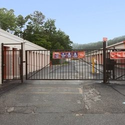 Public Storage