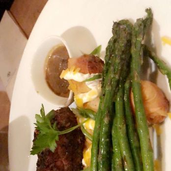 JOEY Bellevue - New American Near Me - Bellevue, Washington