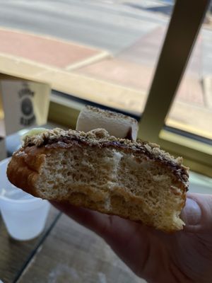 Hurts Donut Company by null