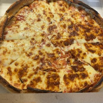 DeRangos Pizza Palace - Pan Pizza - Pizza Near Me - Racine, Wisconsin DeRangos Pizza Palace - Pan Pizza - Pizza Near Me - Racine, Wisconsin