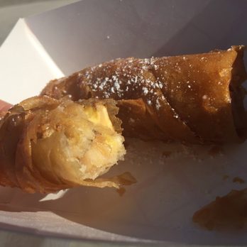 Jaycelab - Turon (Banana Spring Rolls) - Caterers Near Me