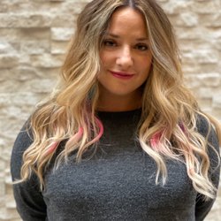 Cassandra Salon &Spa