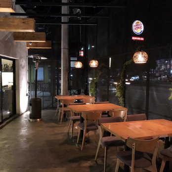 Albaricoque - Outside seating. - International Near Me - Mexicali, BCN