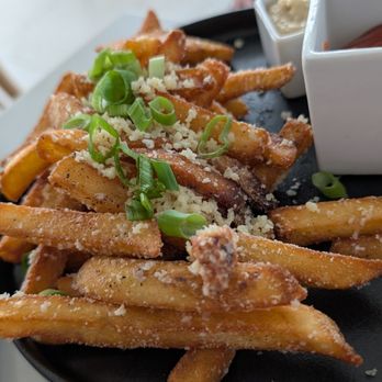 The Rooftop Lounge Oswego - Truffle fries - New American Near Me - Oswego, New York The Rooftop Lounge Oswego - Truffle fries - New American Near Me - Oswego, New York