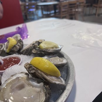 Angry Crab Shack - Raw Oysters - Seafood Near Me - Mesa, Arizona Angry Crab Shack - Raw Oysters - Seafood Near Me - Mesa, Arizona