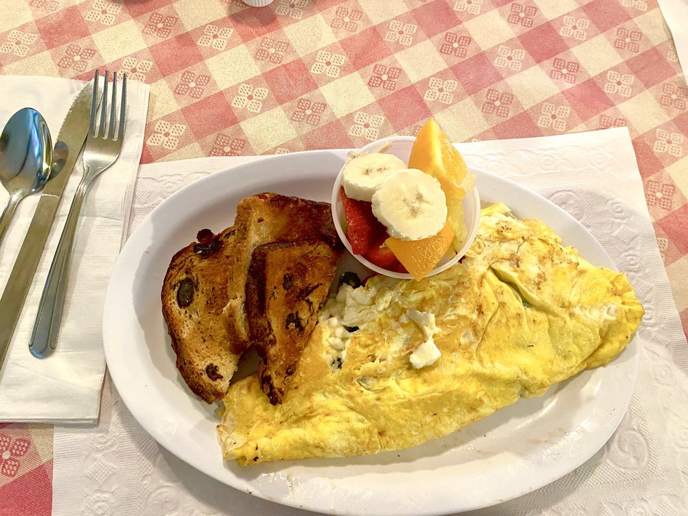 Marie's Family Diner