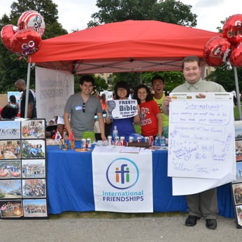 International Friendships - IFi Booth at The Ohio State University Fall Involvement Fair - Community Service/Non-Profit Near Me - Columbus, Ohio