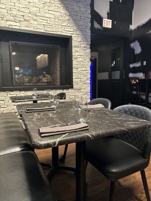 Signature Steak by null