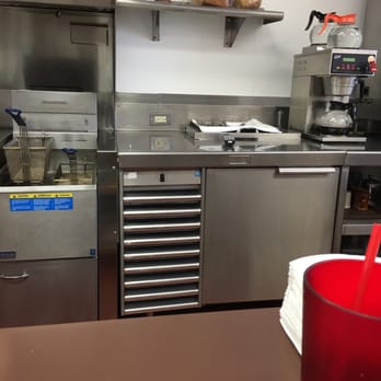 The Red Onion - American Near Me - Concord, California