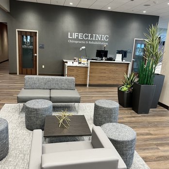 Life Time - LifeClinic - Gyms Near Me - Palm Beach Gardens, Florida