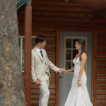 Lost Horse Lodge - Hotels Near Me - Hamilton, Montana