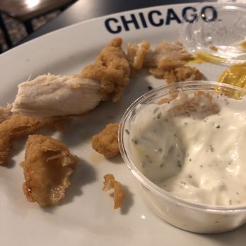 Cubs Bar & Grill - American Near Me - Chicago, Illinois