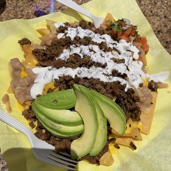 Mariscos El Plebe - Asada nachos - Mexican Near Me - Paramount, California