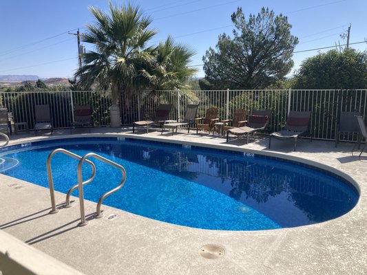 Pines Inn & Suites by null