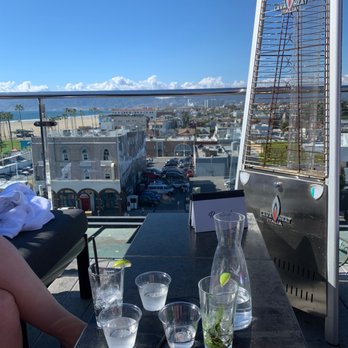 High Rooftop Lounge - Lounges Near Me - Venice, California