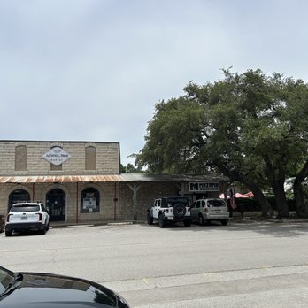 Mazama Coffee Co - Coffee & Tea Near Me - Dripping Springs, Texas