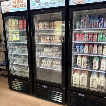 Mini Moos Coffee & Farmstand - Inside - Coffee & Tea Near Me - Belton, Texas Mini Moos Coffee & Farmstand - Inside - Coffee & Tea Near Me - Belton, Texas