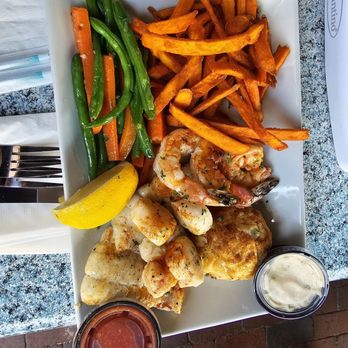 Cape May Fish Market - Seafood broil - Seafood Near Me - Cape May, New Jersey