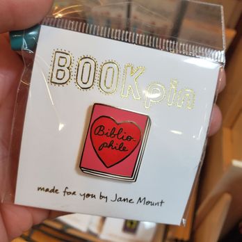 novel. - Bookstores Near Me - Memphis, Tennessee