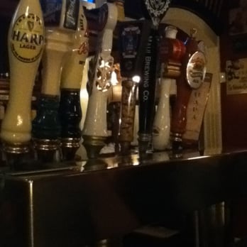 Murphy's Bar & Grill - Irish Pub Near Me - Honolulu, Hawaii
