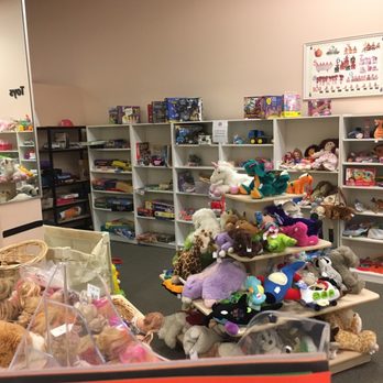 Thrifting 4 Gifting - Thrift Stores Near Me - Temecula, California