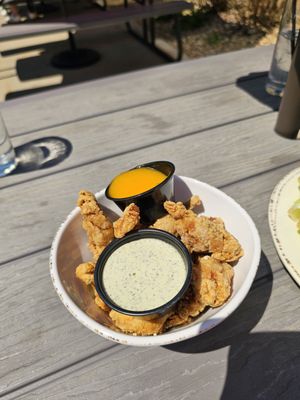 Abang Yoli Malcolm Yards by null