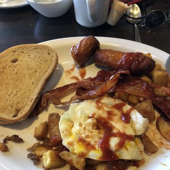 Red Onion - Bacon & eggs. - Breakfast & Brunch Near Me - Caledon, Ontario