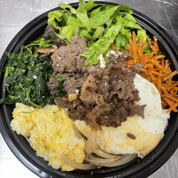 Bonchon Petaluma - N McDowell Blvd - Bibimbap Bulgogi beef - Asian Fusion Near Me - Petaluma, California