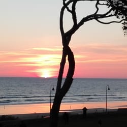 Bar Parque la Atalaya - Desde aqui podemos disfrutar de maravillosas puestas de sol