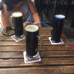 Dali 1094 - 3 peanut butter stouts