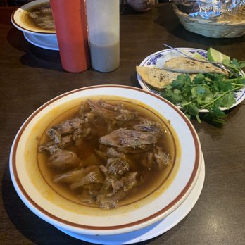 El Potrillo Restaurant & Bar - Birria de chivo - Mexican Near Me - Oakland, California El Potrillo Restaurant & Bar - Birria de chivo - Mexican Near Me - Oakland, California